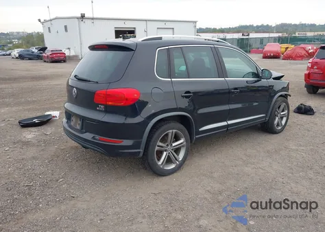 2017 Volkswagen Tiguan 2.0T Sport z USA, uszkodzony, nr VIN WVGUV7AX7HK029465